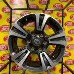 17x7.5 Toyota Tacoma Used OEM Alloy Rims (ET:30)(BP: 6x139.7)