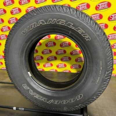 255/75R17 113S Goodyear Wrangler SR-A Used Single All Season Tire